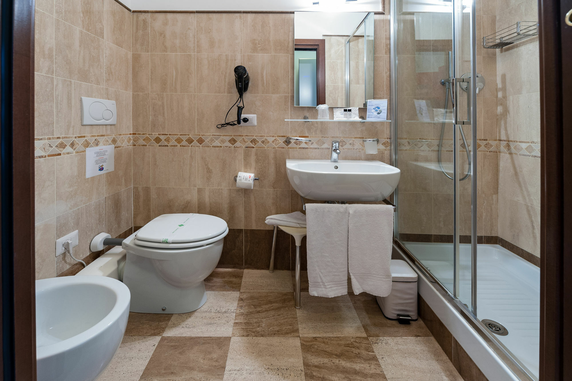 La Dolce Vita Barberini 3*